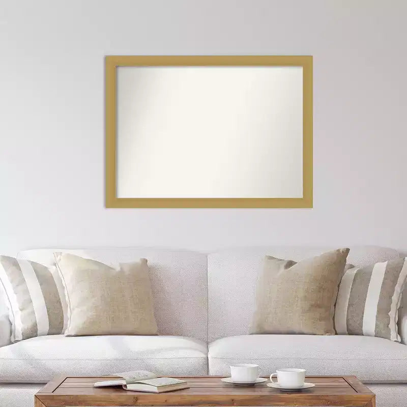 Specchio da parete senza smusso Grace in oro spazzolato 42" x 31" - Amanti Art
