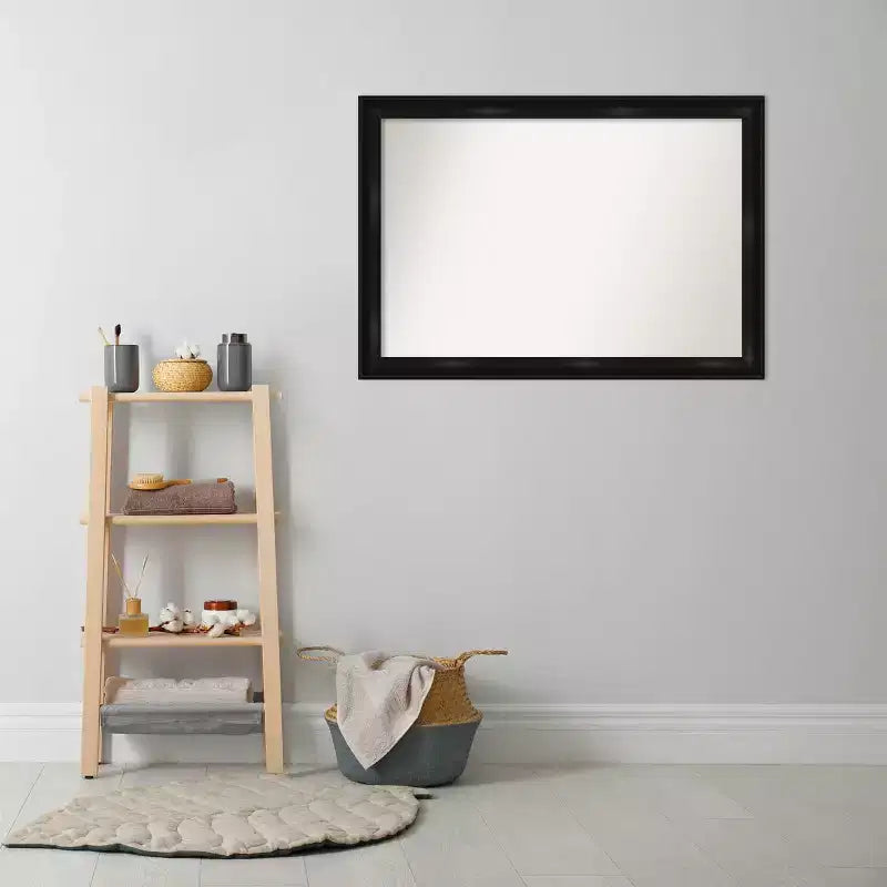 Amanti Art 40" x 28" Specchio da parete per bagno stretto Grand non smussato nero: Trucco, design moderno, a parete