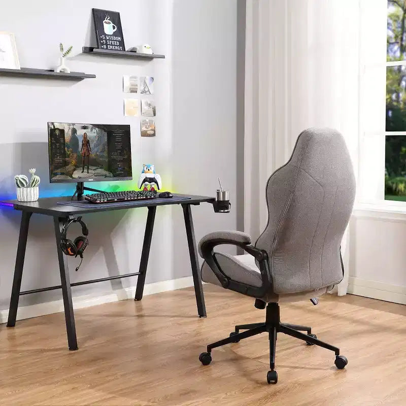 Sedia da gioco girevole grigia - Room Essentials™: sedia da scrivania imbottita, regolabile, con braccioli fissi