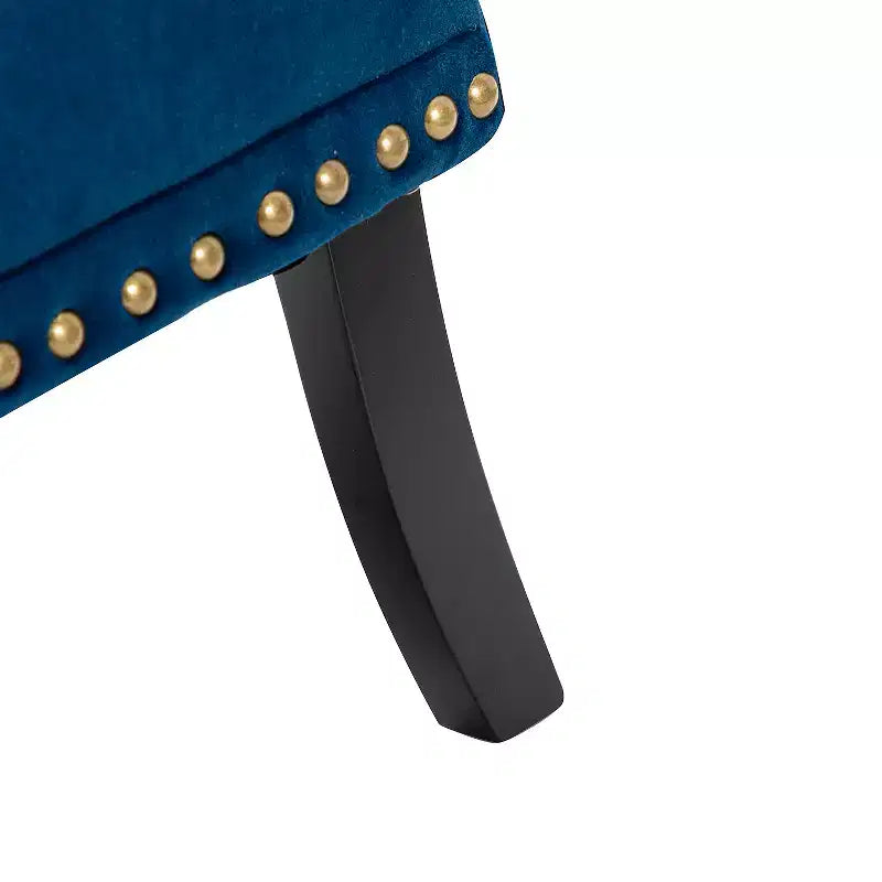 Set di 2 Poltrone Bonifacio con Borchie Decorative | Karat Home