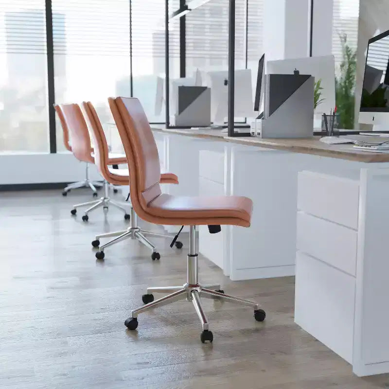 Sedia da ufficio senza braccioli Flash Furniture Madigan Mid-Back con tappezzeria e base in metallo regolabile, girevole